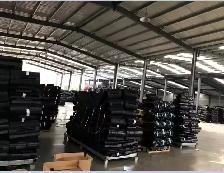 Excavator Rubber Track Assembly Rubber Track Undercarriage Parts