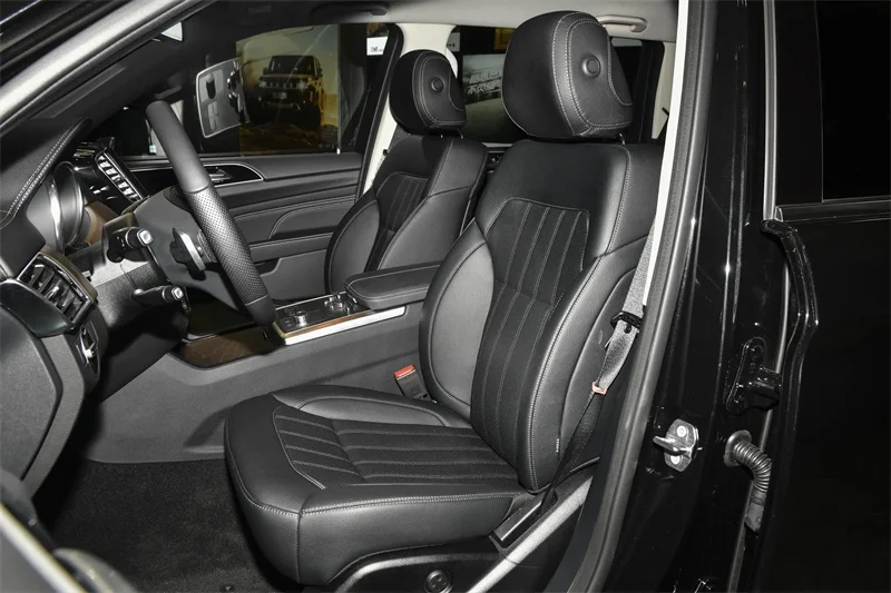 Baic Beijing Bj90 4 0 т и восьмицилиндровые стекла с одинаковой аппаратной конфигурацией миллионы супер роскошных внедорожников