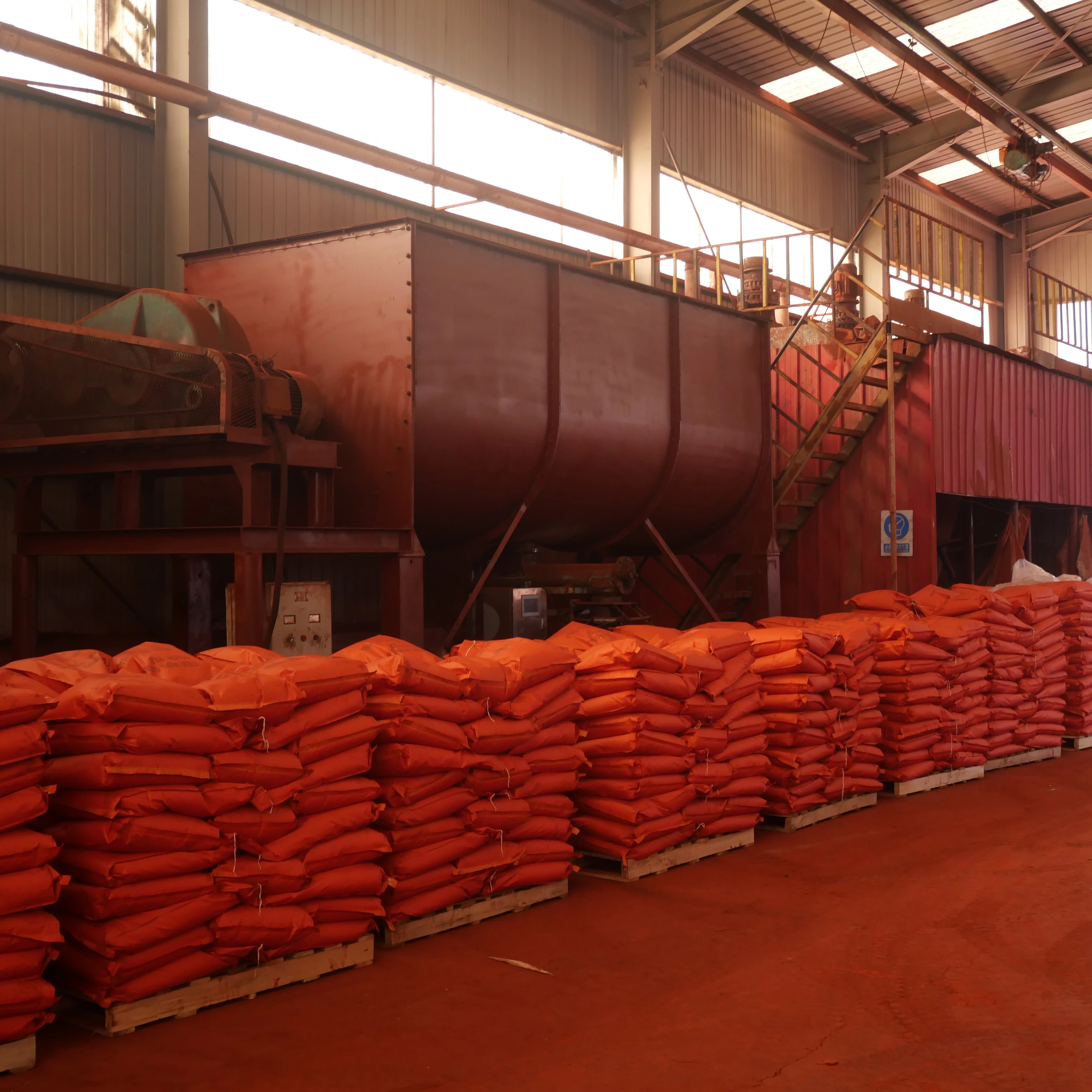 Direct Factory Sale High Quality Multicolored Paint Powders Red Iron Oxide Pigments for Plastics Dyeing Mf fe2o3