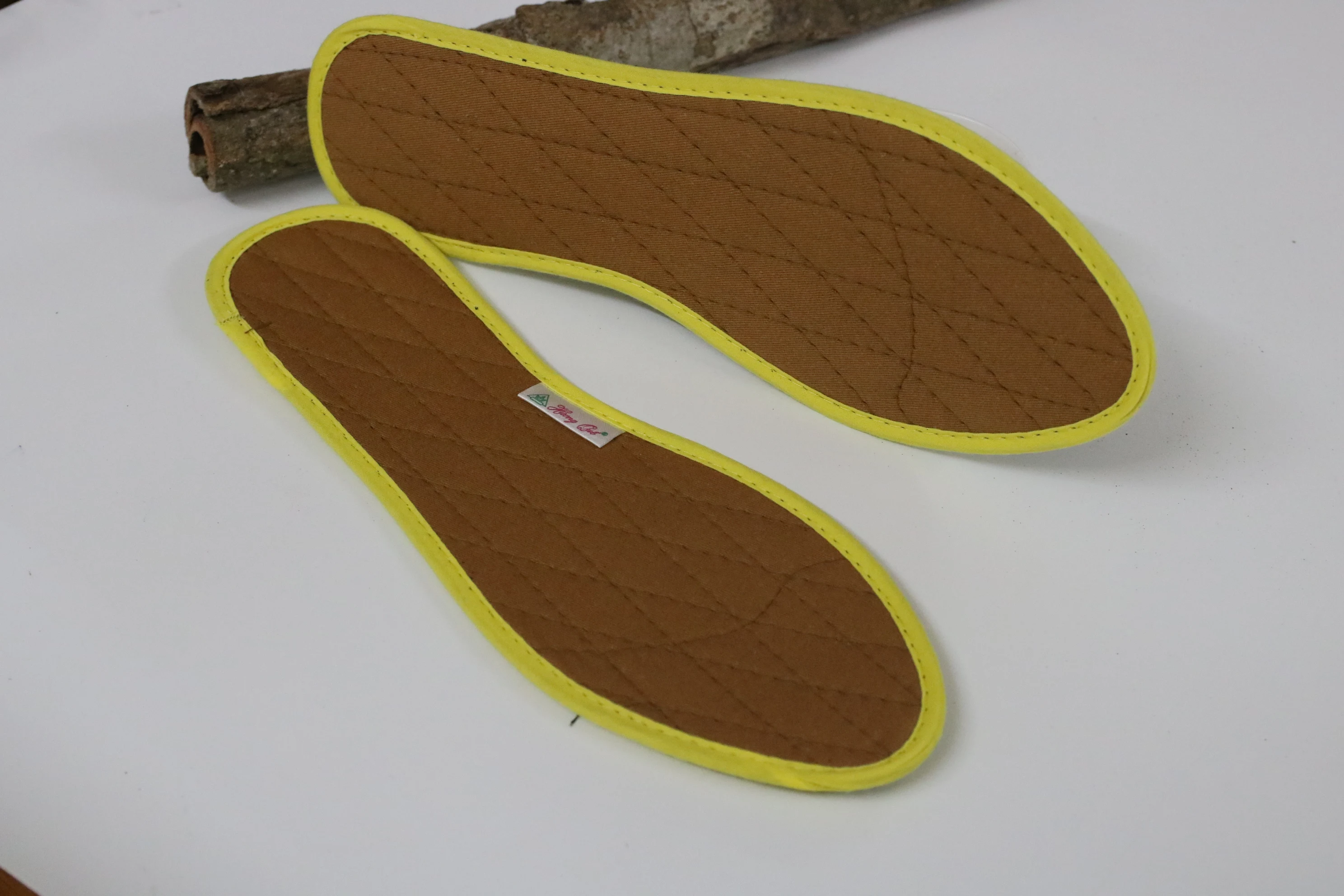 Super Supplier Natural Cinnamon Sports Insoles Super Breathable and Absorbent Shoe Insoles for Effective Foot Odor Control