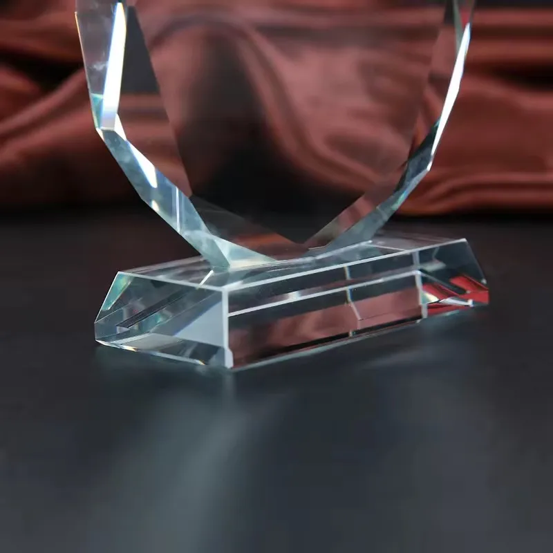 Cheap wholesale of blank crystal glass trophies, used for laser engraving or UV printing image glass frame crystal trophies