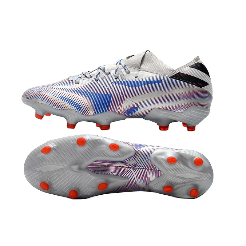 Shoes Men Color White Cheap Sport Shoes Football Boots for Men High Ankle Spikes Soccer Cleats