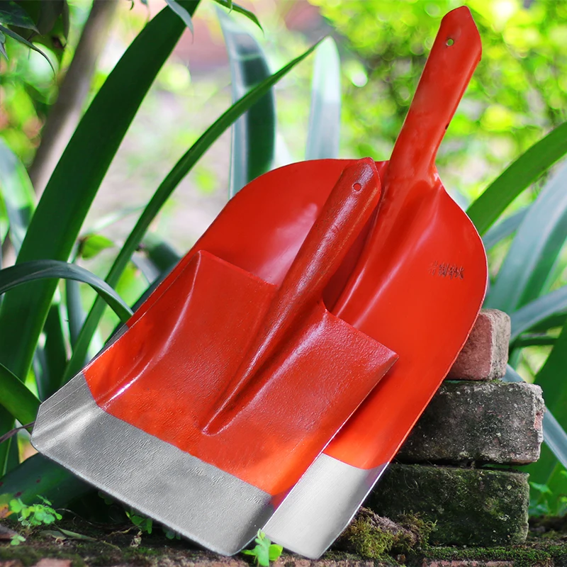 High Quality Carbon Steel Hand Shovel Portable Multifunctional Shovel Outdoor Camping Shovel with Wooden Handle