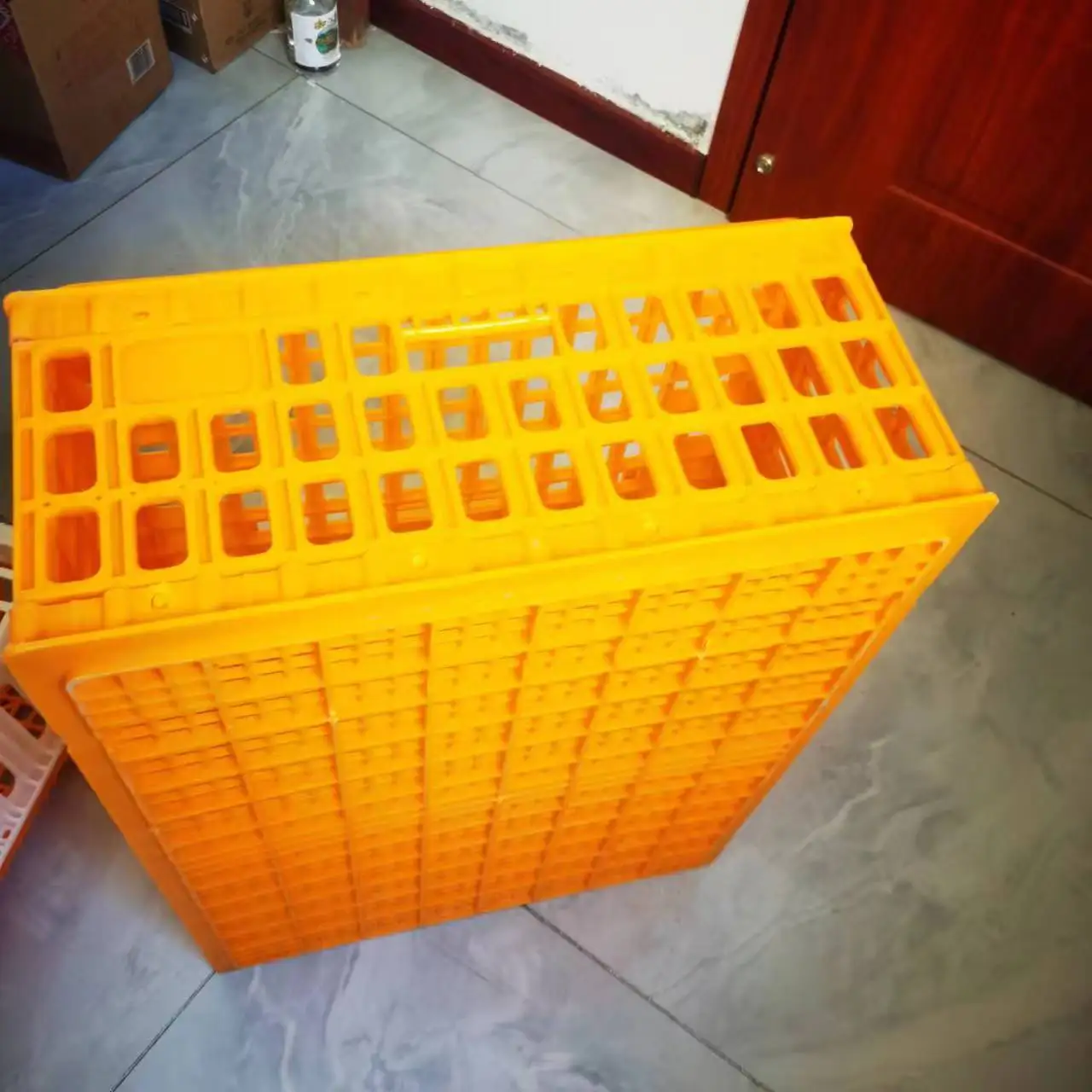 Poutlry equipments Plastic Poultry Carrier 96CM Bird cages chicken transport cages Live bird crate
