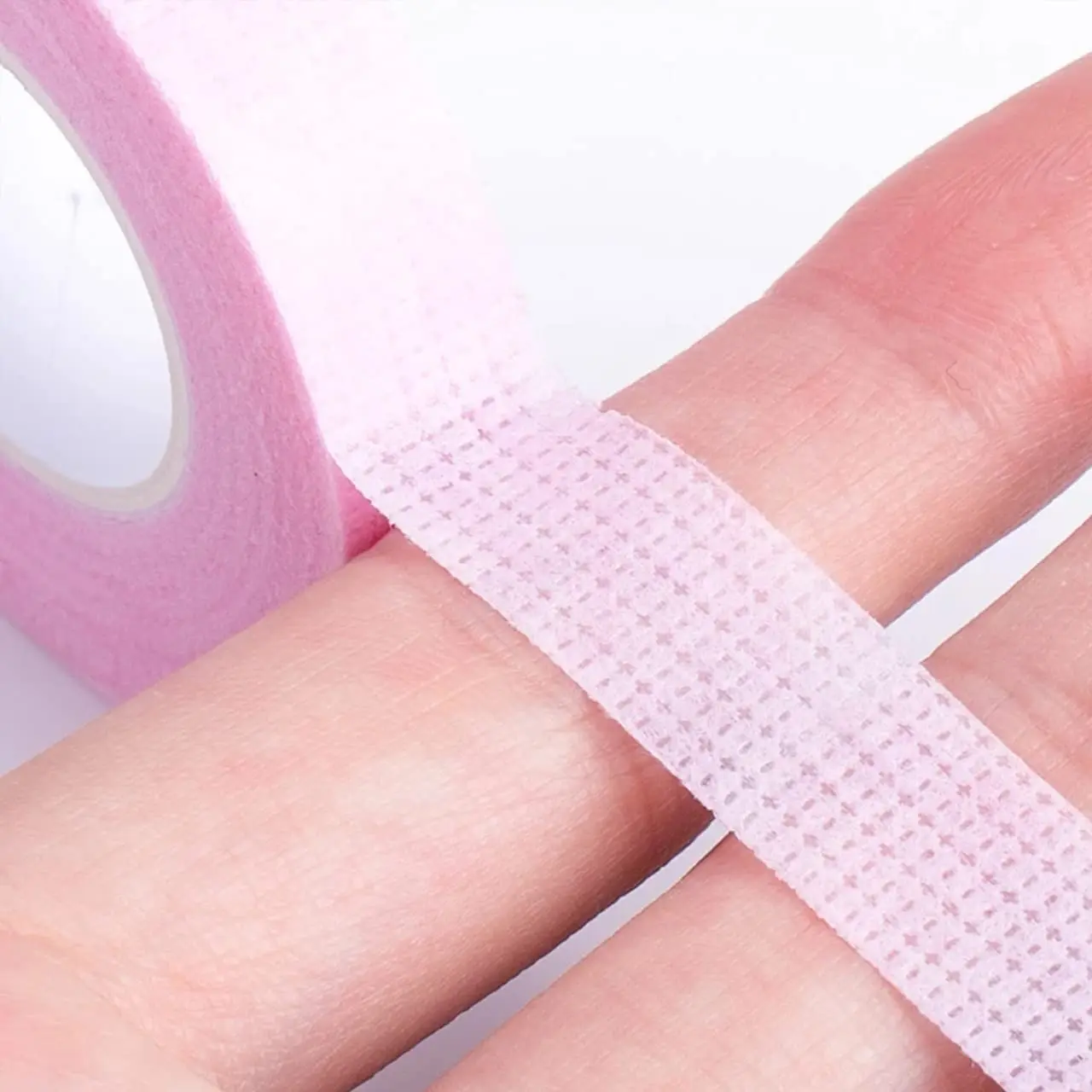 Eyelash Extensions Tools Green Tape Micropore Adhesive Tape Non-woven Eyelash Extension Tool Dispenser Blue Lash Tape