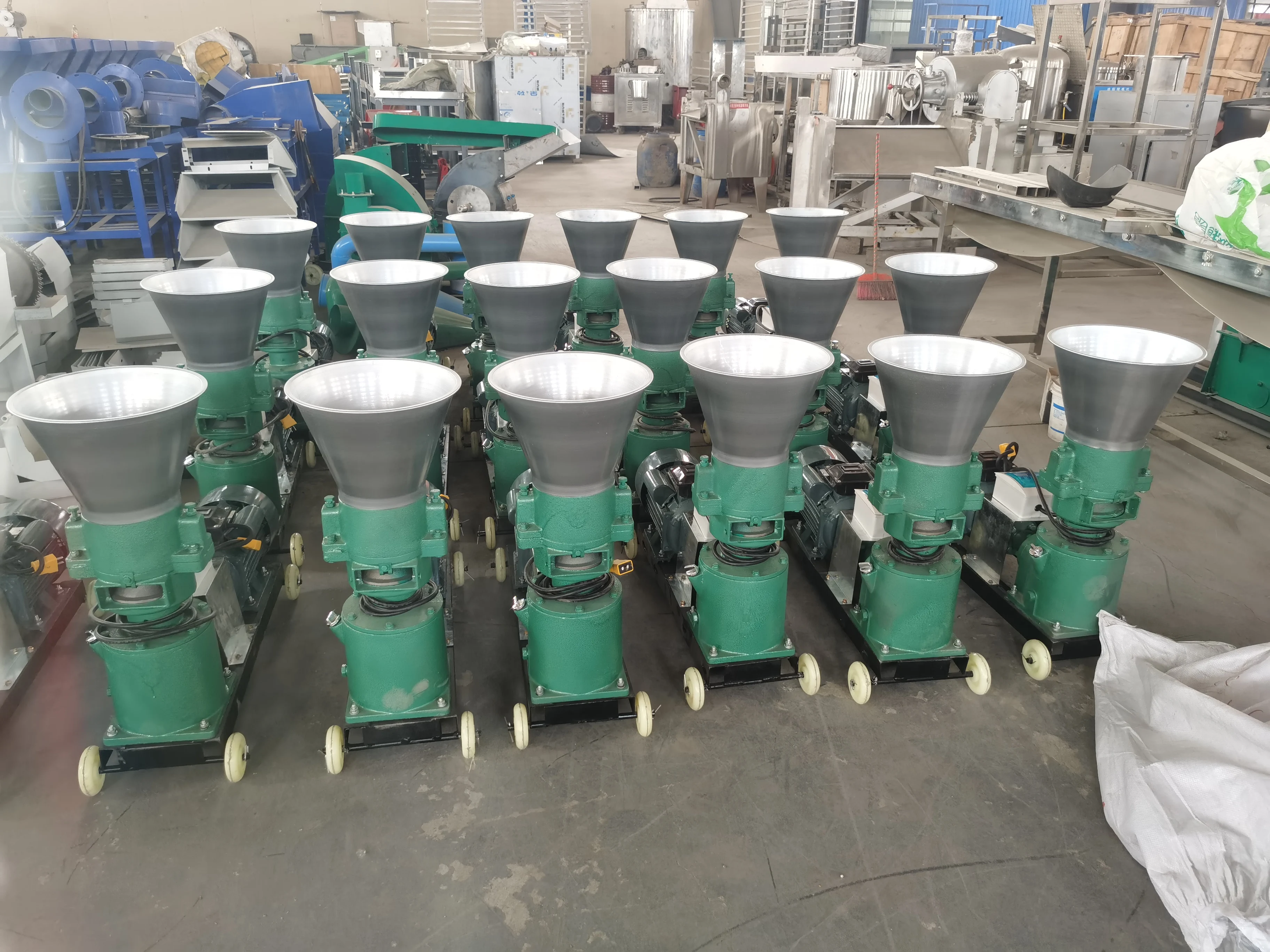 Poultry feed Pellet making machine for cattle chicken feed make