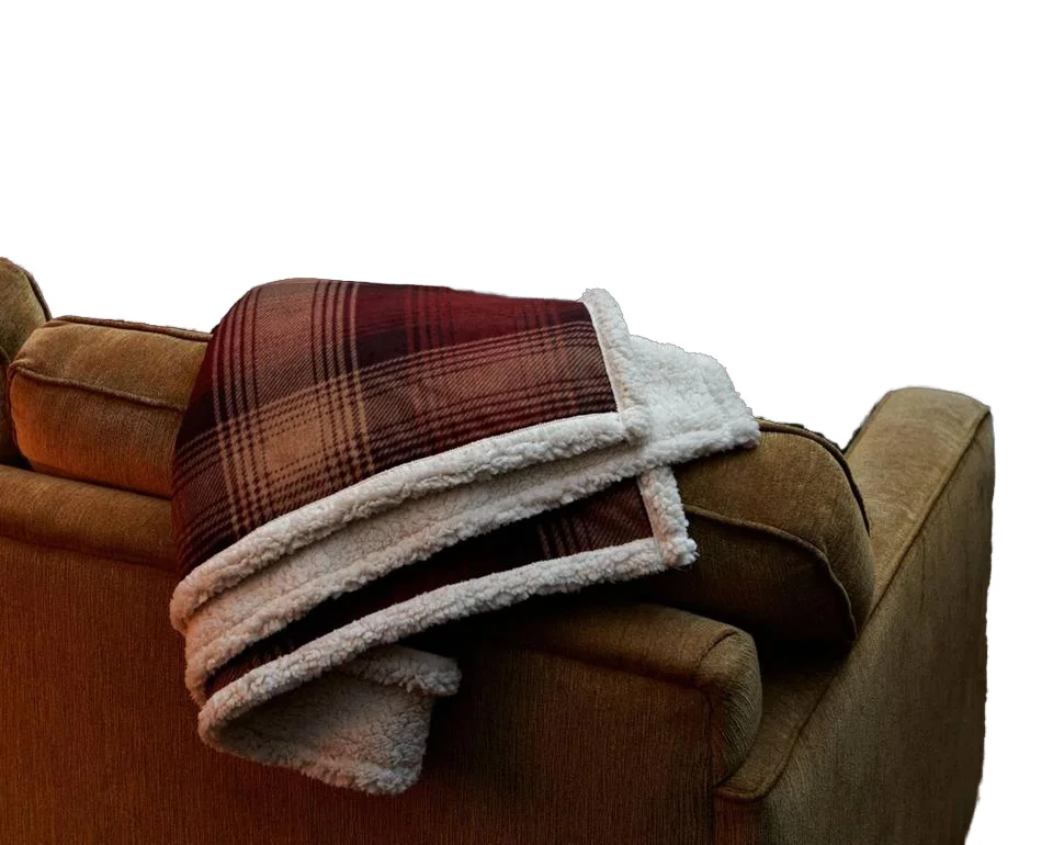 Customized Logo 100% Polyester Plaid Throw Blanket Striped Geometric Pattern Woven Promotional Home Gift for Autumn and Winter