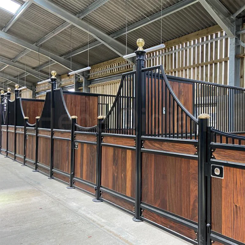 Good Quality Equestrian barns european style Prefab Portable horse front panels 12x12 portable horse stable products with roof