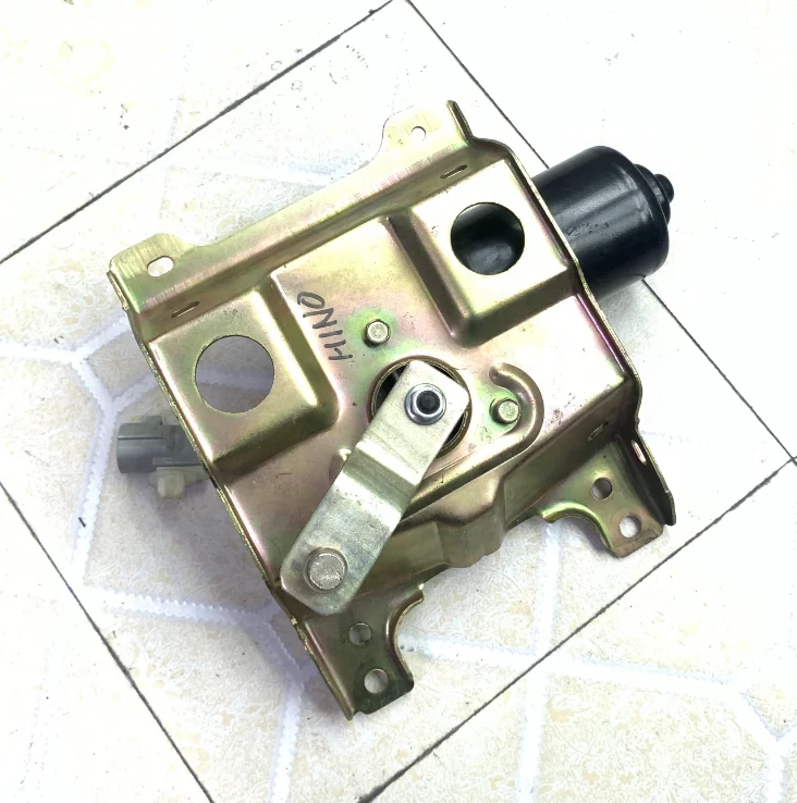 Мотор стеклоочистителя для hino