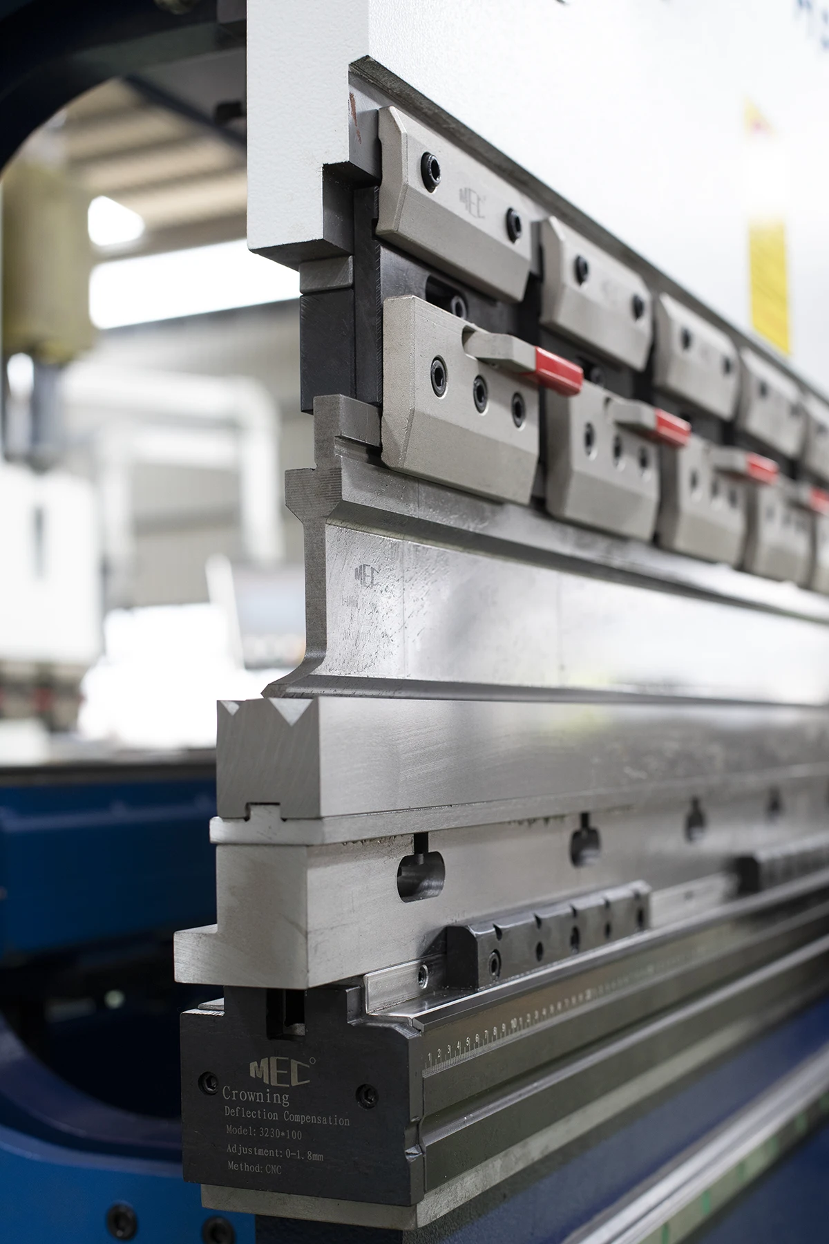 
Best selling Manual sheet metal break Press Brake metal manufacturing bending machine 