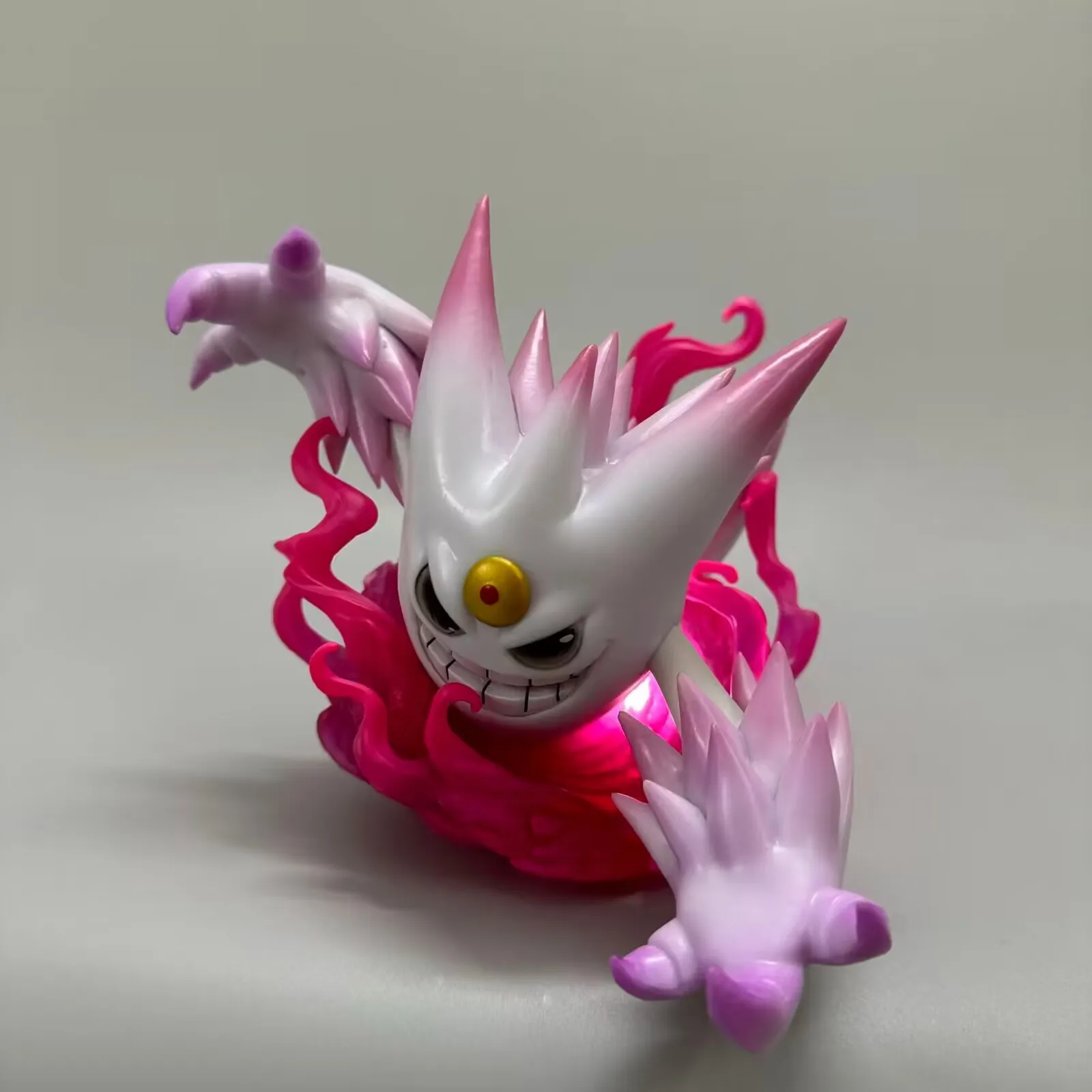 Large scale wholesale of high-quality Zhenxin Town Geng Gui Bao Ke Meng Pocket Monsters with glowing models and figurines