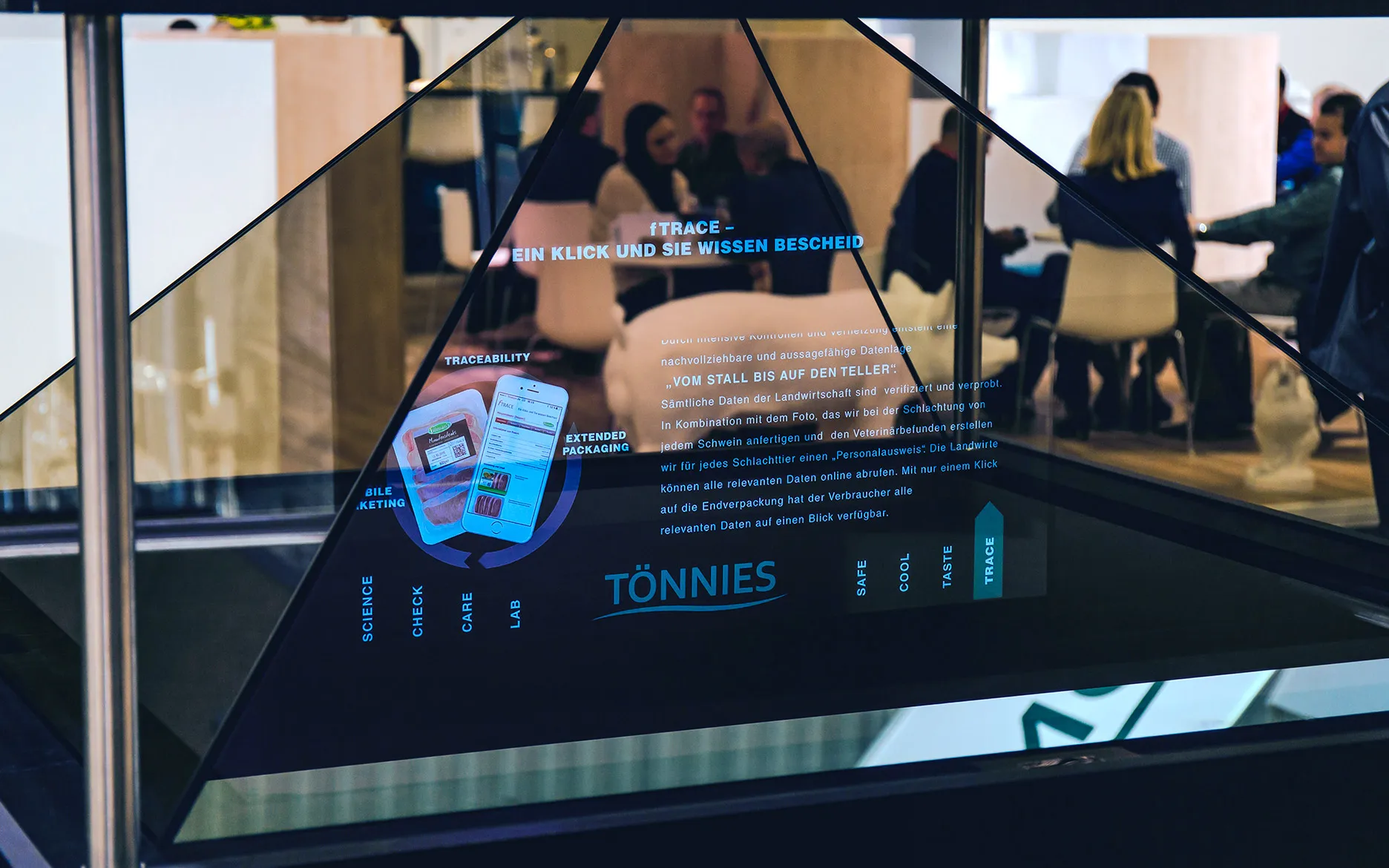 4 sided large pyramid holographic display, 3D Holographic Projection System for Shopping mall advertising