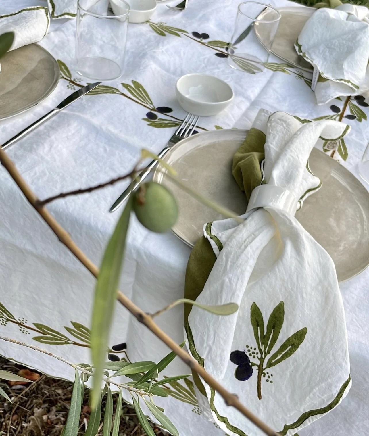 100% linen table napkin with hand hemstitch embroidery