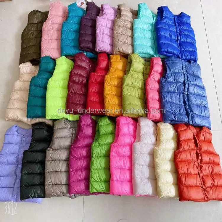 1.4 Dollar Model YW006  Sleeveless Colorful hooded feather filled packable ultralight kids down winter jacket clothing vest