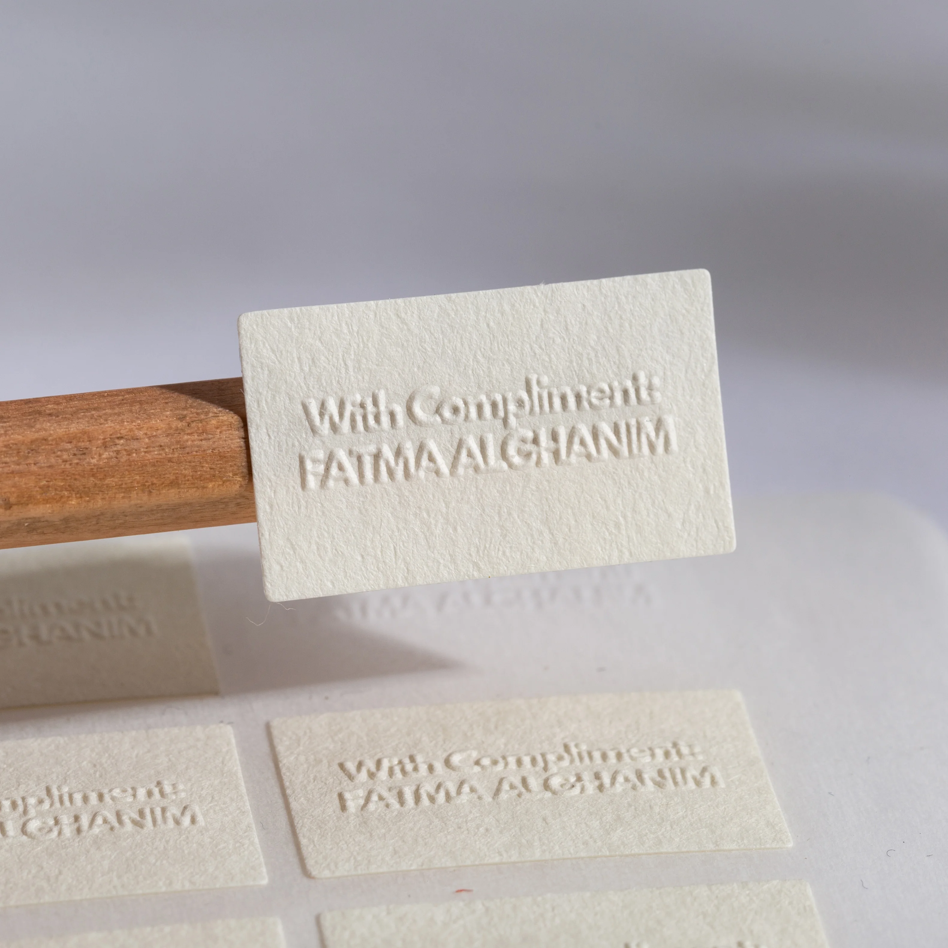 Customized Printing Logo Brand Special Texture Paper 3D Embossed Logo Sticker Packaging Labels for Perfume Bottle