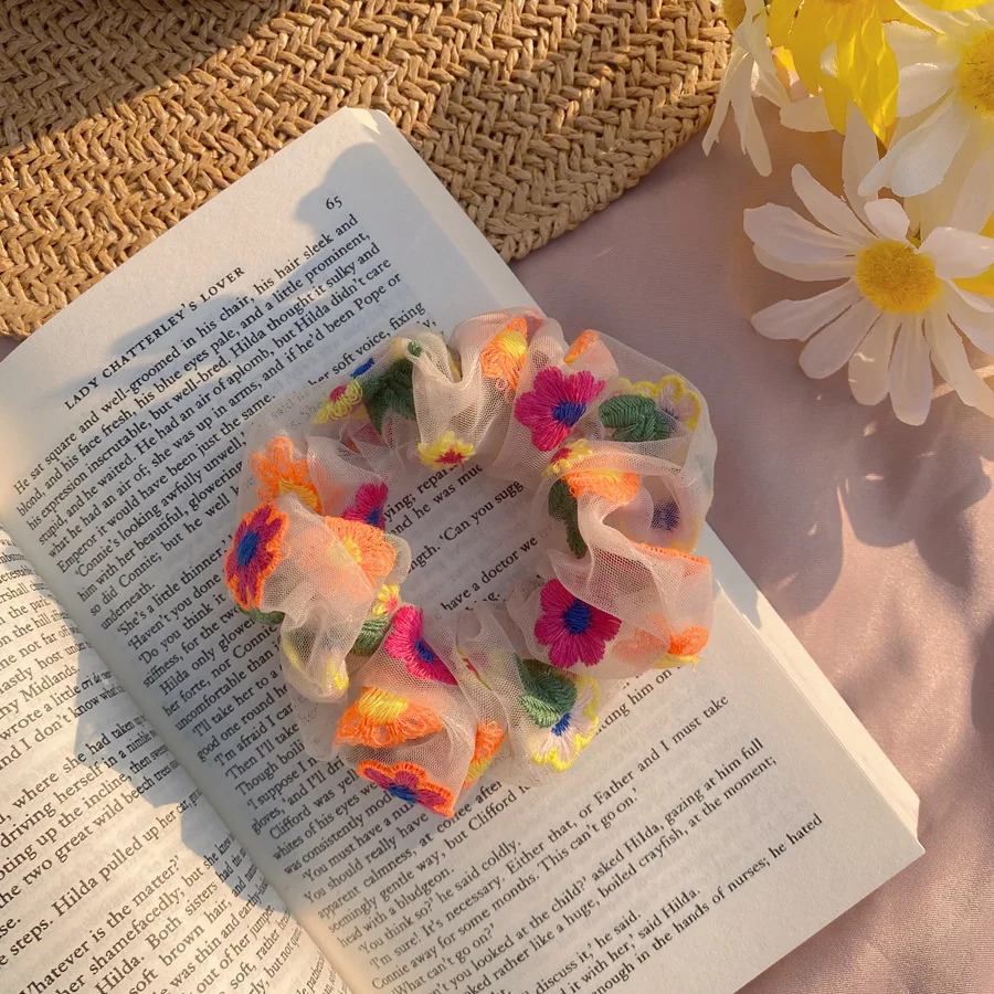 Hot Selling INS Vintage Mesh Flower Embroidery Large Hair Tie Designer Hair Scrunchies For Girls