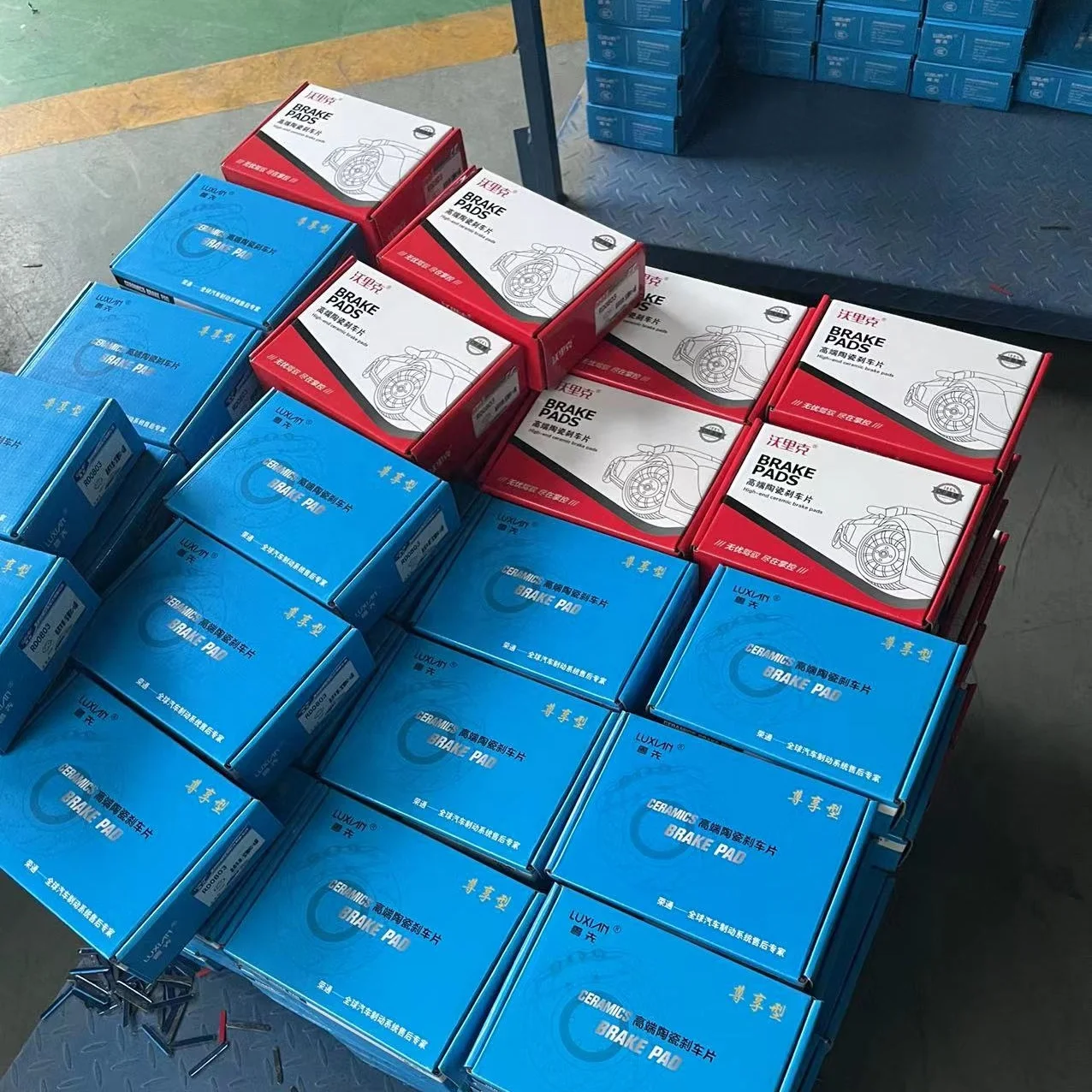 brake pads brake shoes no noise no dust ceramic pads brake for Buick Chevrolet Cadillac Pontiac D699 18045381 93734239