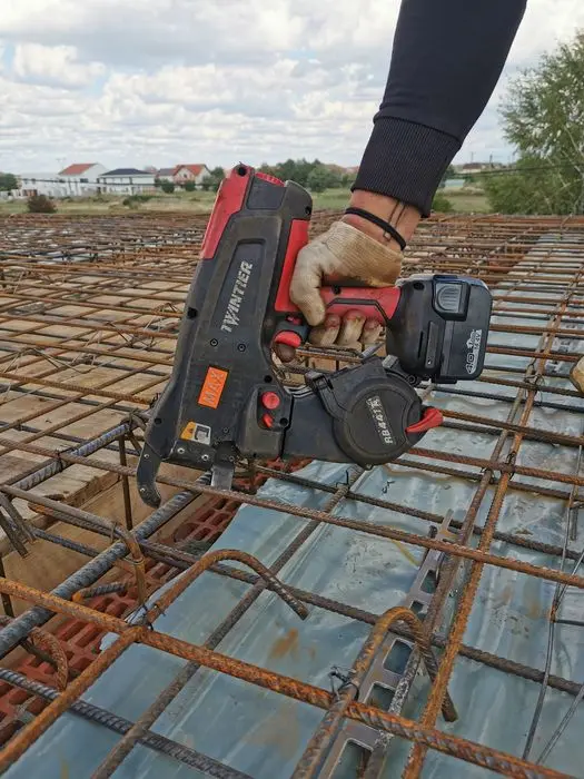 oad and bridge construction using tw1061t pc coated wire