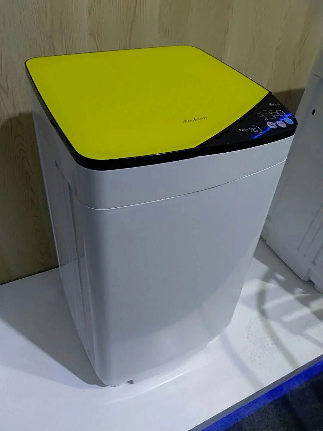 Wholesale Freestanding Full Automatic Top Loading Small Washing Machine 3Kg Mini