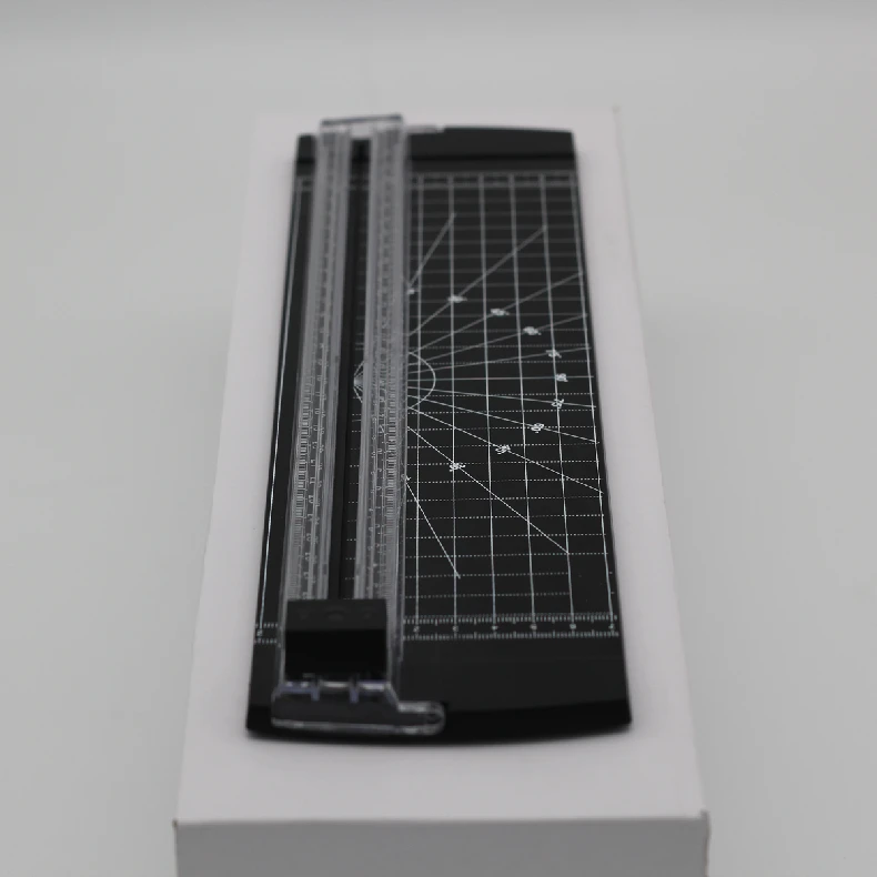 straight paper cutter 5 sheets max cutting thickness 330mm width  A4 manual paper trimmer for office business shop and school