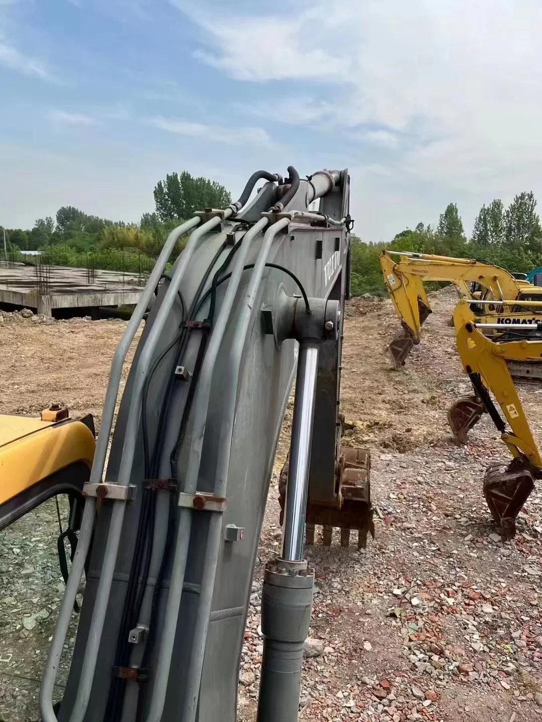 Factory direct sales hot selling pure original 14 ton second-hand Volvo EC140b crawler Backhoe excavator