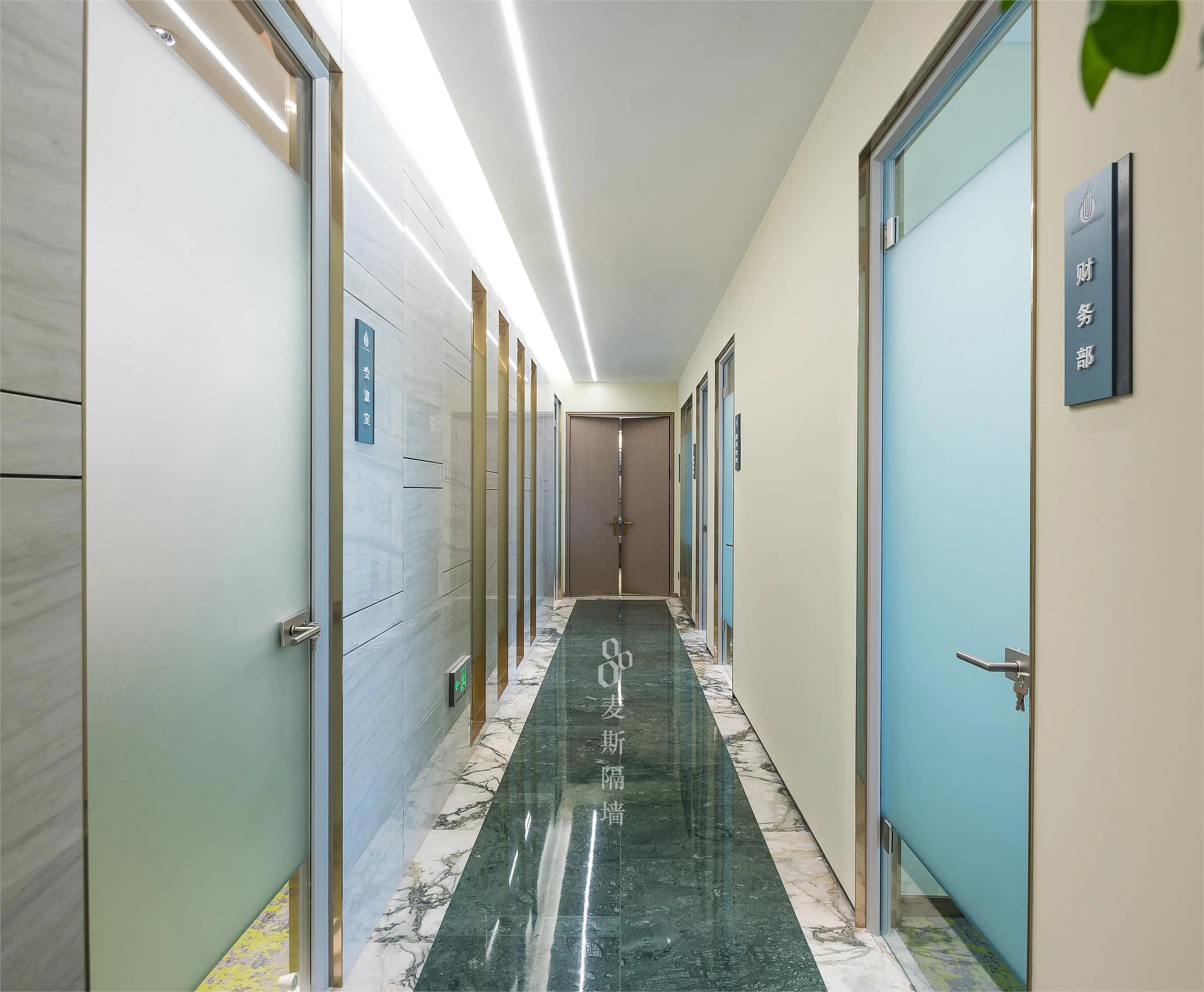 Latest Luxury aluminum frame Double Toughened Glass window designs simple For Residential Swing French Door