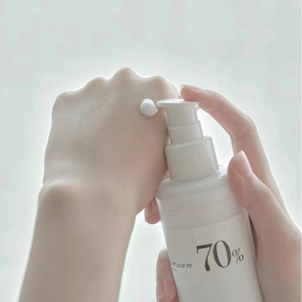 Anuaa70% Houttuynia Daily Soothing lotion Moisturizing Cream Toner Sensitive Skin Whitening and Moisturizing