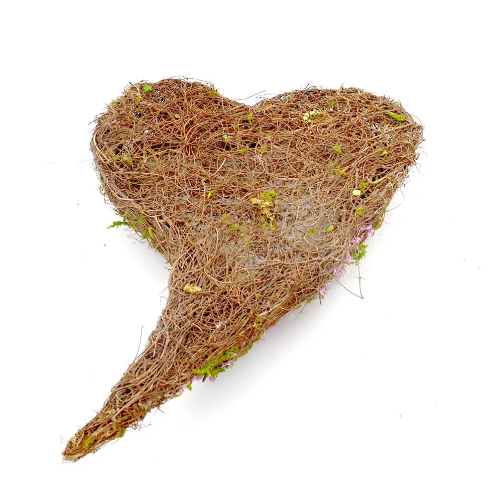 Natural handmade latest model heart rattan planter outdoor pots and planters cache pot