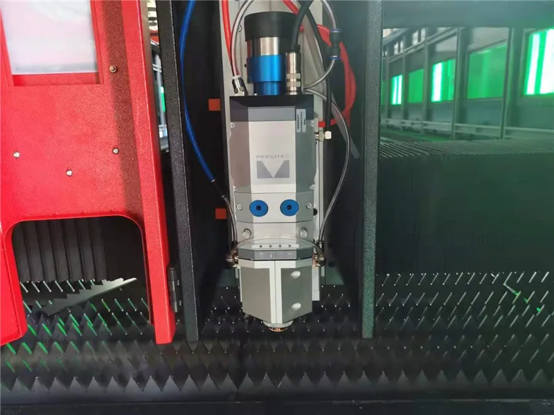 Станок для лазерной резки листового металла из нержавеющей стали CNC с лазером 1K-8 кВт Raycus Max IPG
