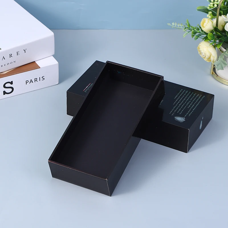 2024 Popular Luxury Rigid Cardboard Packaging Star trek Cartoon character Black Box Removable Lid Gift Boxes