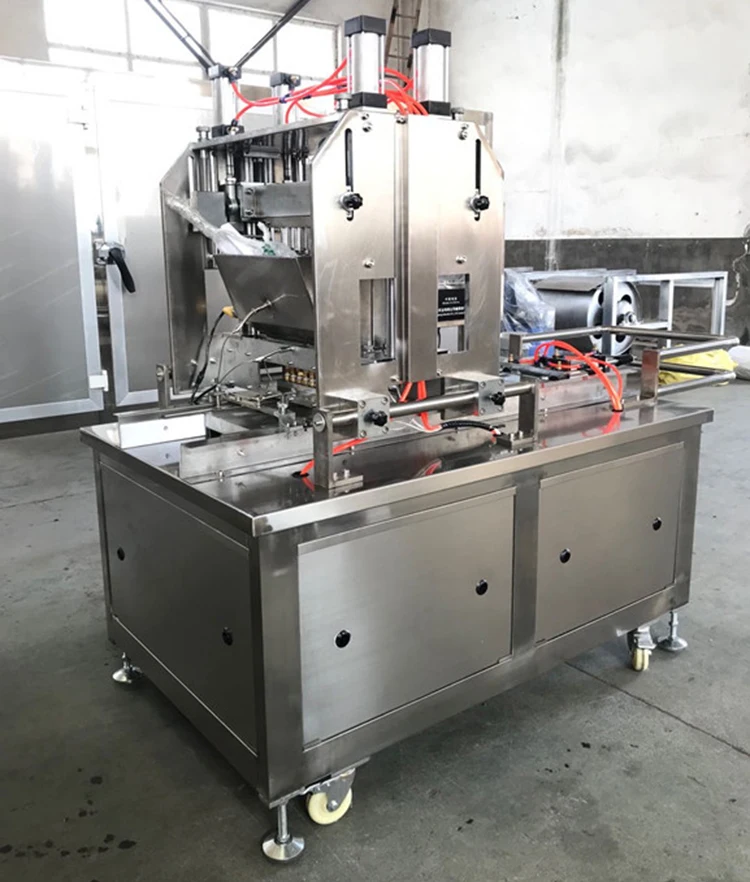 Small Capacity Hard Candy Making Machine Lollipop Depositing Line Machine Bonbon Automatic