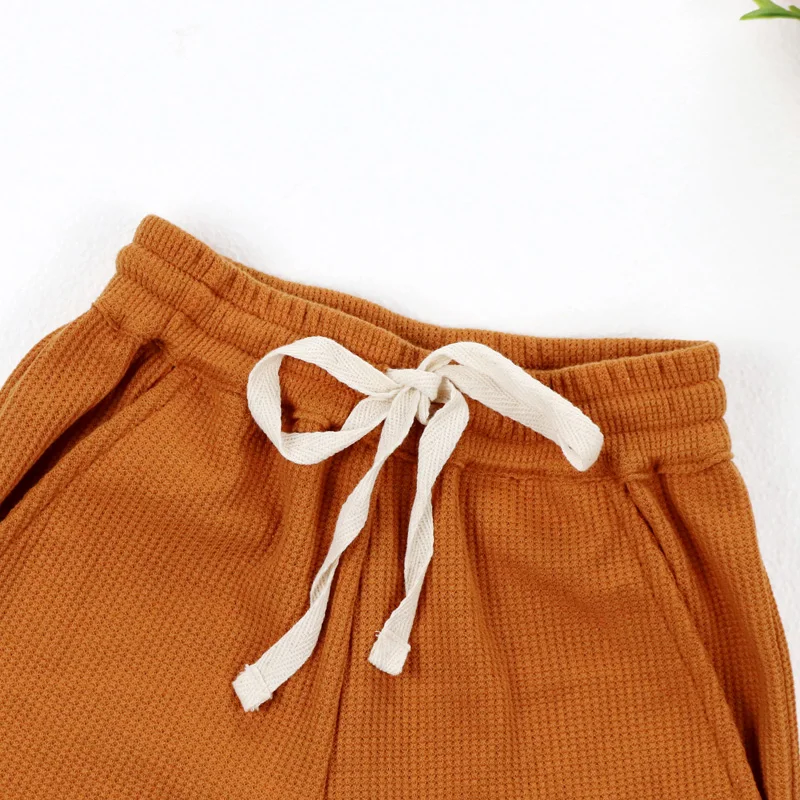 
2021 wholesale boutique 2 piece plain long sleeve shirt and shorts baby boys tee shirts kids clothing 