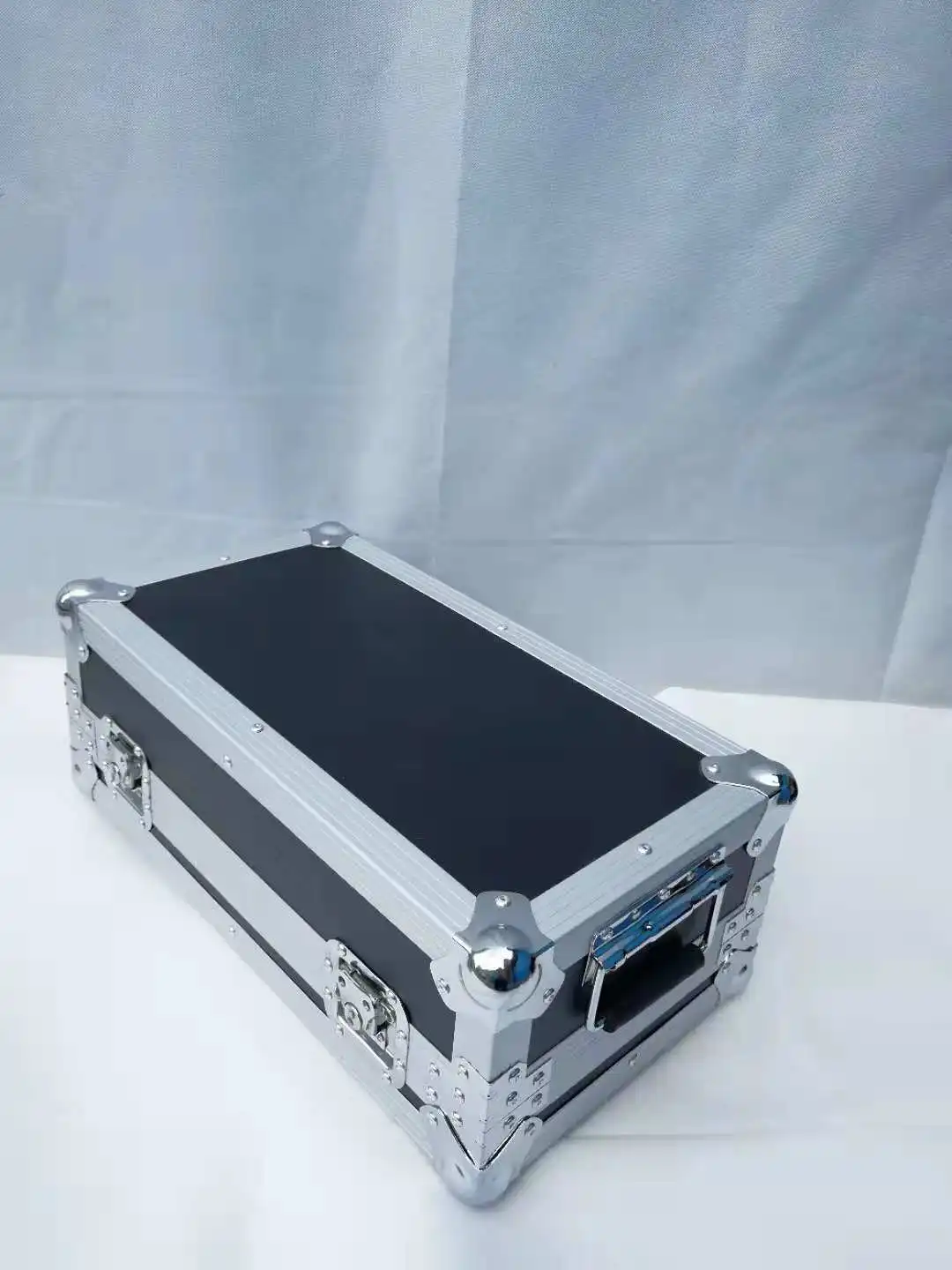 256 каналов DMX 512 сценическая движущаяся световая консоль