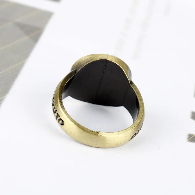 2023 Hot Selling Wholesale Fashion Creative Metal Japanese Anime Manga ACG Two-dimensions Ring for Cosplay