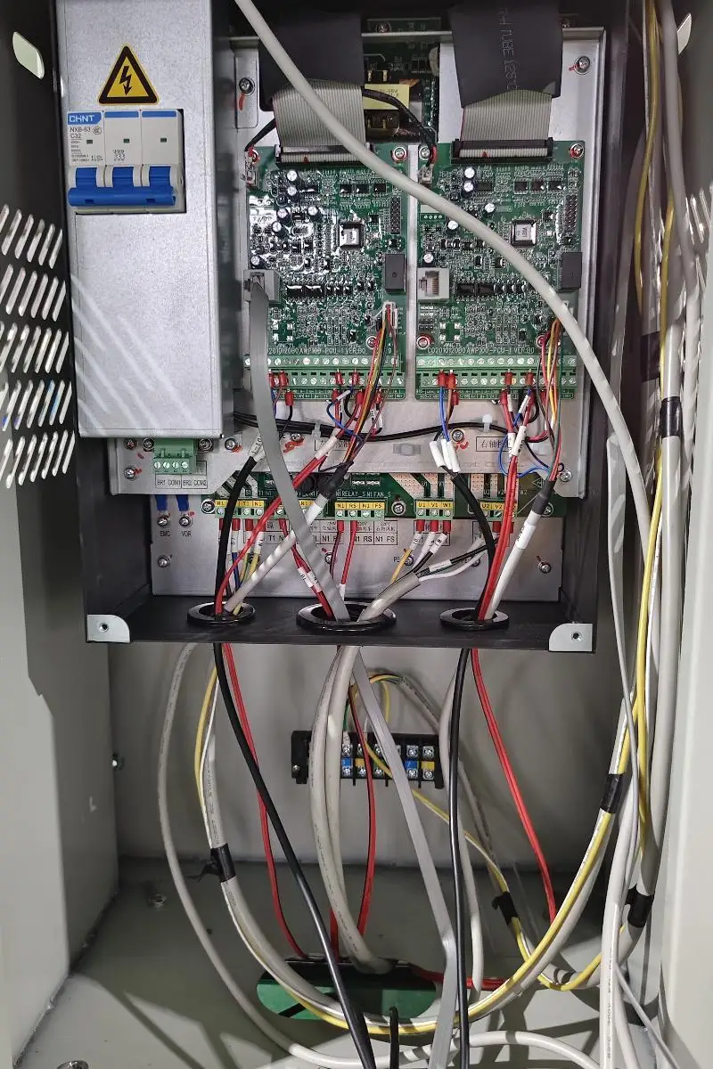 Chinese Factory Tension Control Multi-head Pay-off Rack Pay-off speed Max 250m/min Strander Pay-off Stand