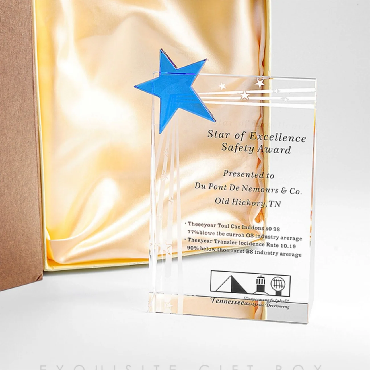 Wholesale Custom K9 Laser Carved Pentagram Glass Trophy Silvery Crystal Star Animal Engraving Cube/Block Business Activity Gift