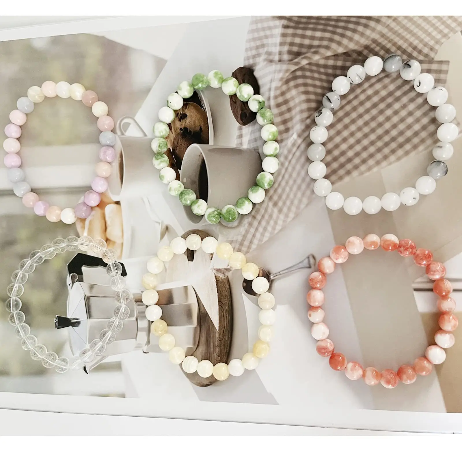 Hot Selling Vintage 8mm Beaded Bracelet Handmade Elastic Crystal Jade Healing Stone Bracelet for Women Energy Stone Bracelet Men