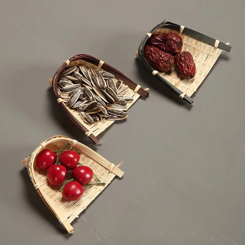 High Quality Wholesale Handmade Bamboo Food Fruit Wicker Bamboo Tray Kitchen Basket