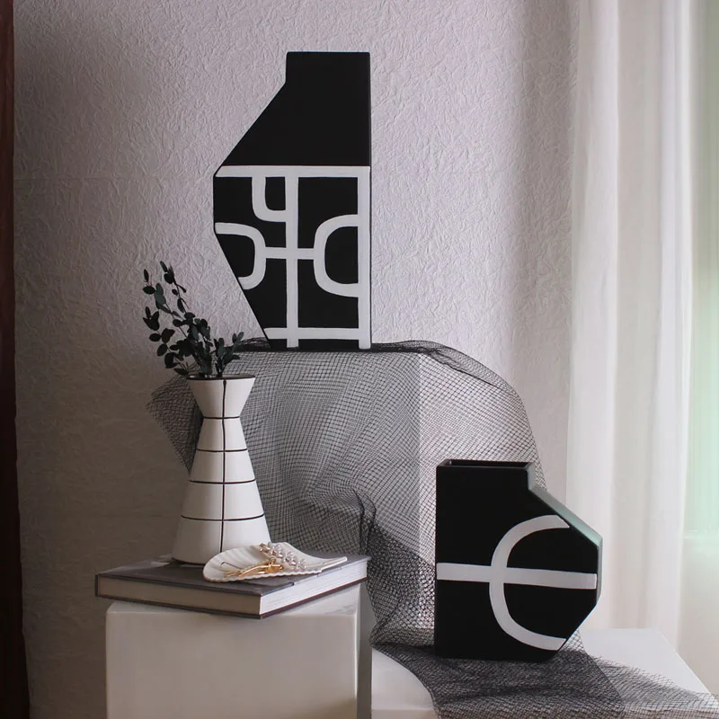 Hot sell Matte Black Vase Tabletop Lightweight flower Arrangement Small Living Room Decoration Vases