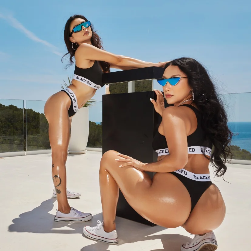 Wholesale Custom Logo Two-piece Set Pajama Sexy Lingerie Set Women V Neck Bra And Thong Brief Panties And Bra Underwear Set