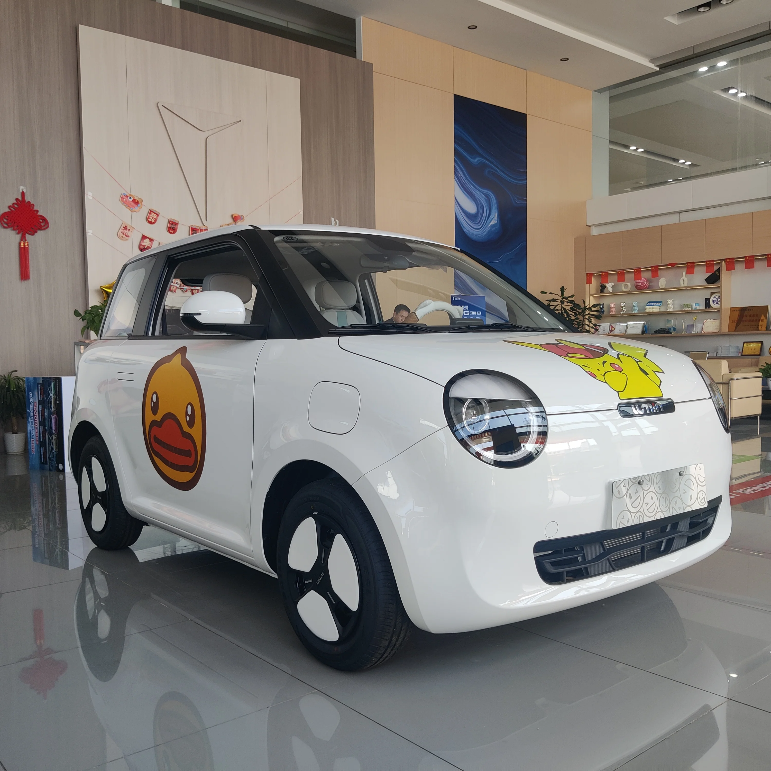 Changan Lumin маленький автомобиль электромобиль 3-дверный 4-местный хэтчбек небольшой