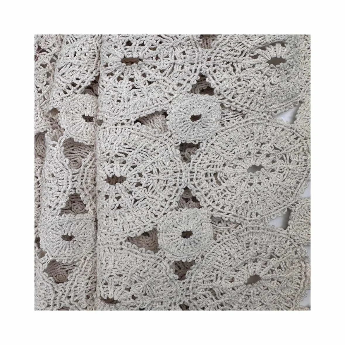 Manufacture 100% Cotton White Rope Guipure Crochet Embroidery Lace Fabric For Shits&Cardigan