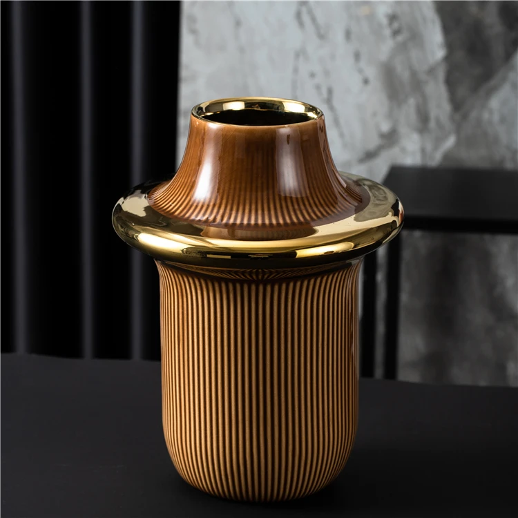 Luxury Interior Decoration Wedding Centerpiece Flower Vase Nordic Handmade Art Gold Ceramic Flower Vase