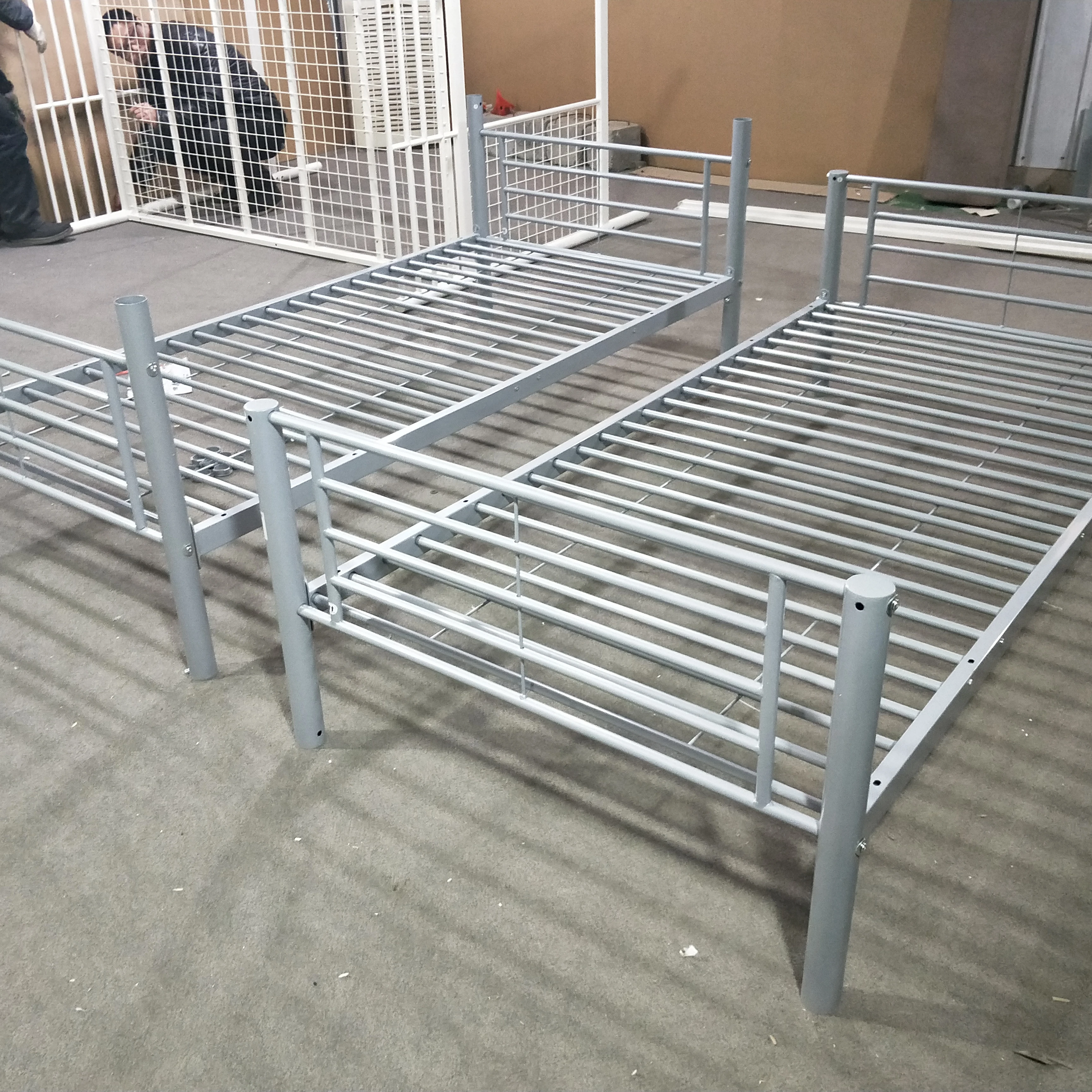 Cheap morden bunk bed for house dormitory on sale