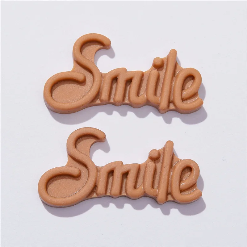 Cute Resin Sweet Smile Miu Letter For Decoration