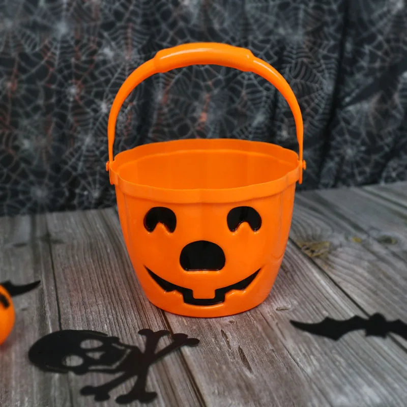 Hot Selling 2023 Party Orange Muti Style Round Bucket Portable Halloween Pumpkin Candy Basket