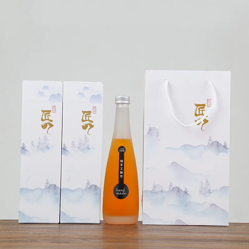 
Factory wholesale 330ml conical smectite glass screw cap wine bottle with fine gift box 