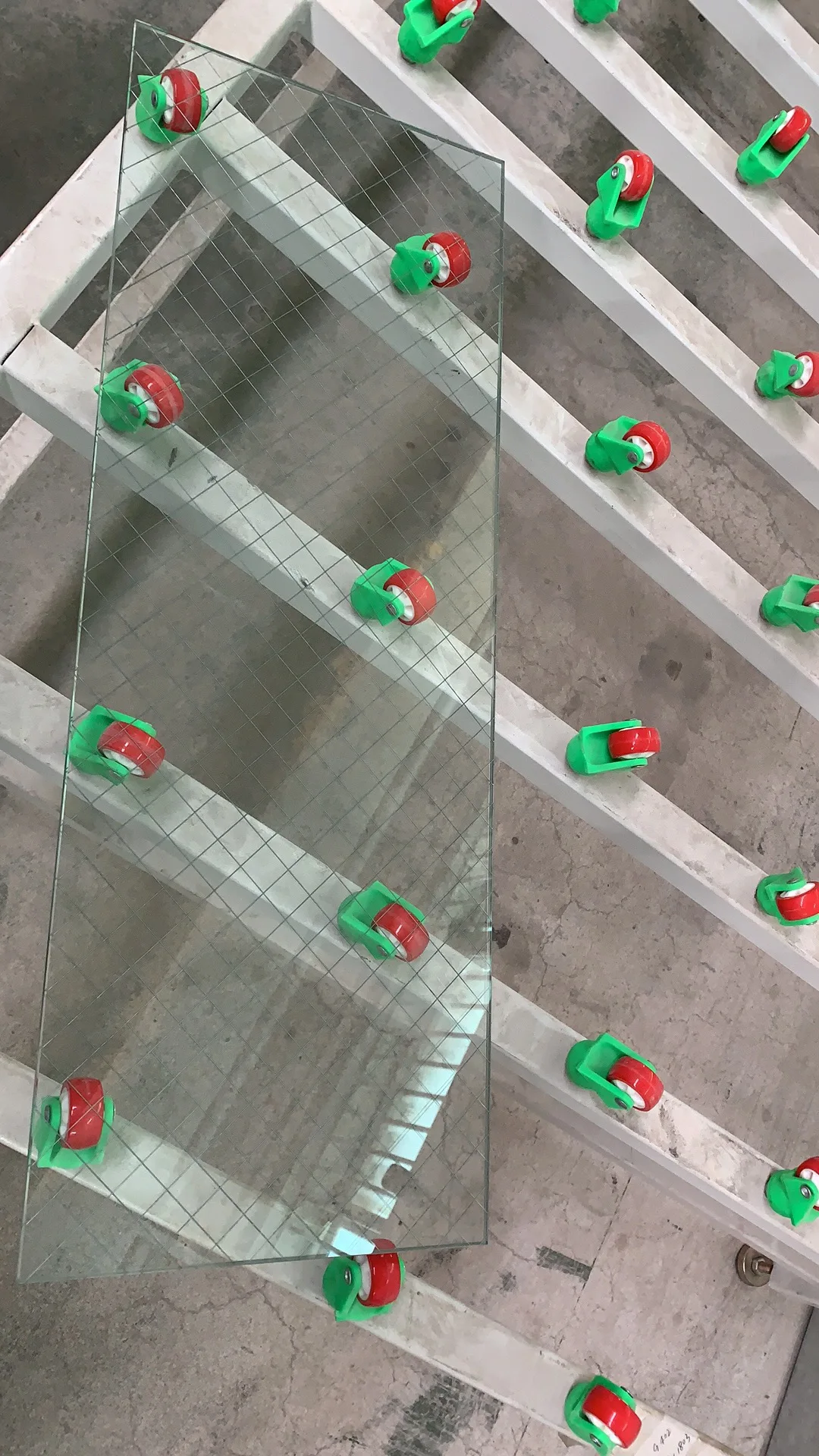 Factory Supply Safety Laminated Wire Mesh Glass for Internal and External Building Walls