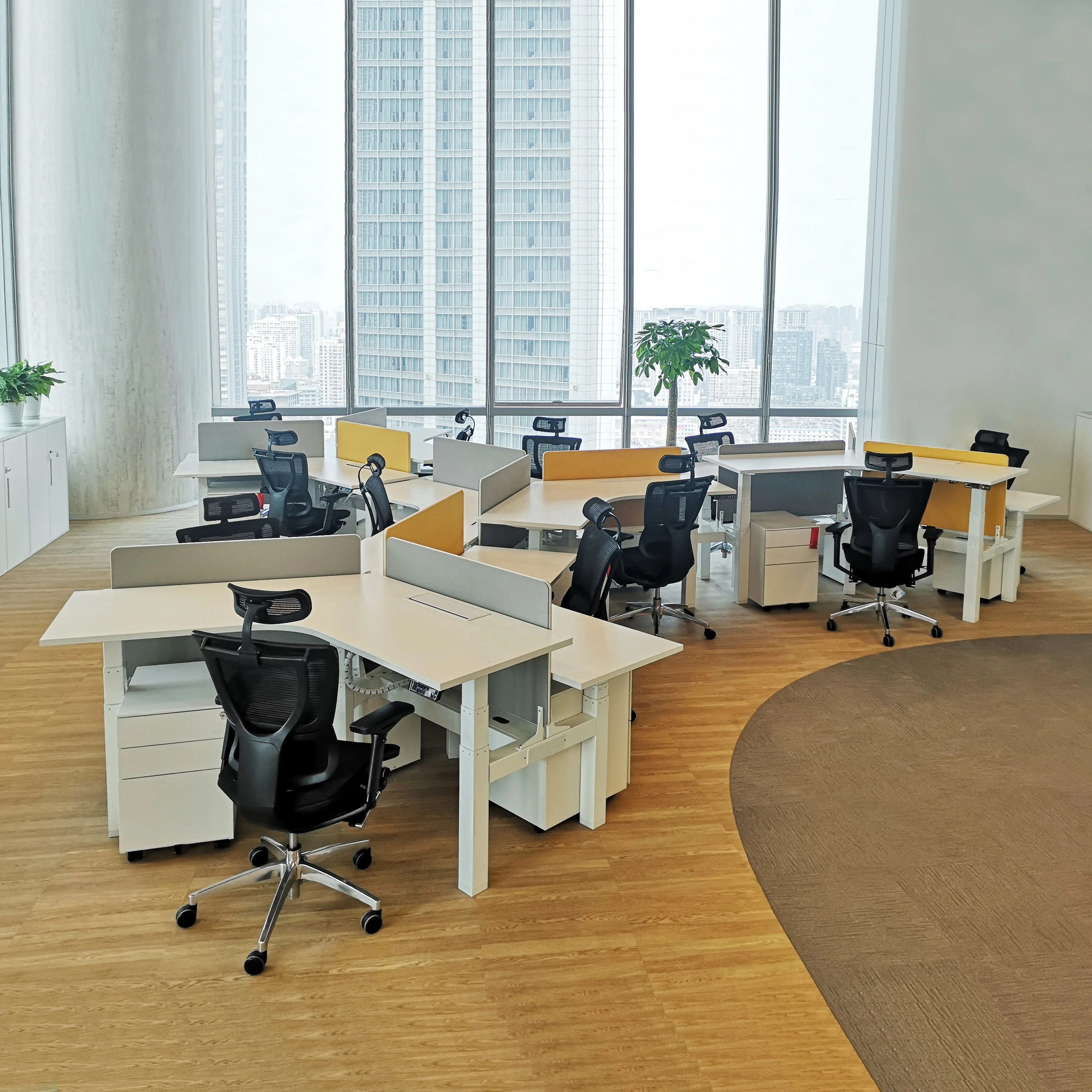 L shaped 90 degree or 120 degree open   3 motor 3 legs strong electric height adjustable desk