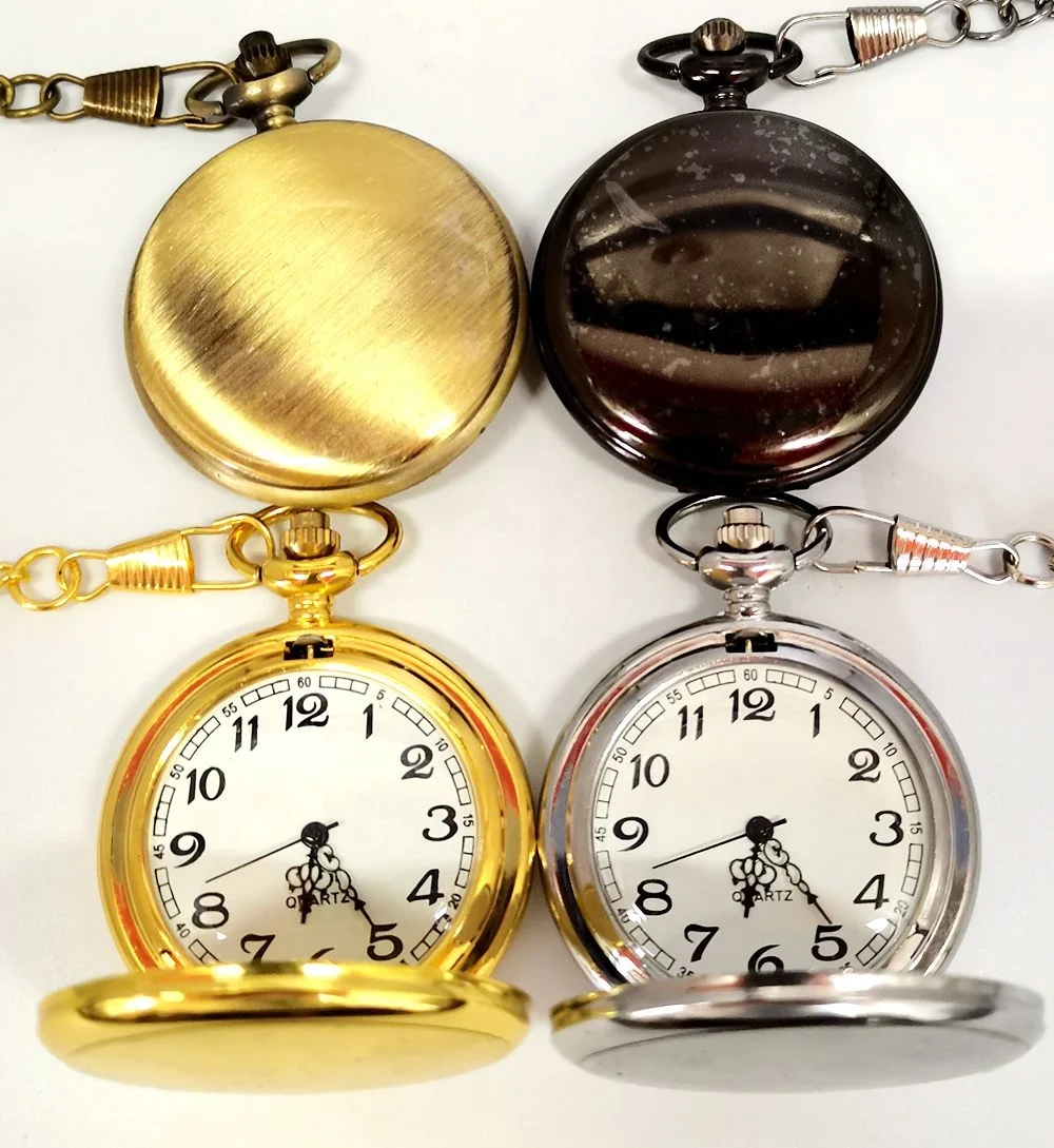 Smooth And Bright Fashion Retro Two-faced Quartz Pocket Watches